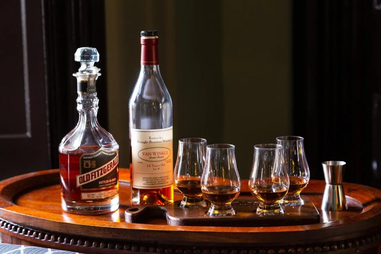 Inn At Woodhaven-In The Heart Of The Bourbon Trail-Over 12 Distilleries Nearby Louisville Bed & Breakfast
