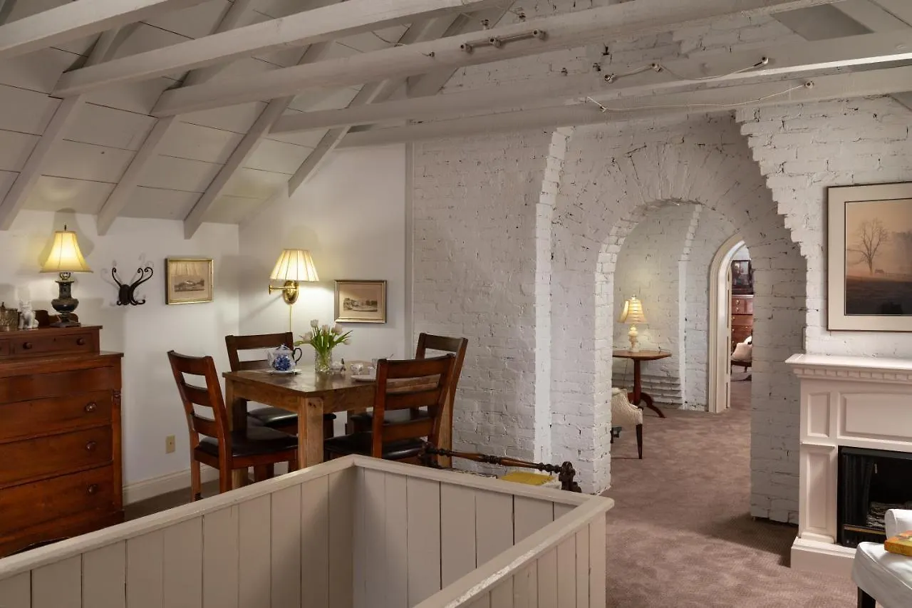 Bed & Breakfast Inn At Woodhaven-In The Heart Of The Bourbon Trail-Over 12 Distilleries Nearby Louisville